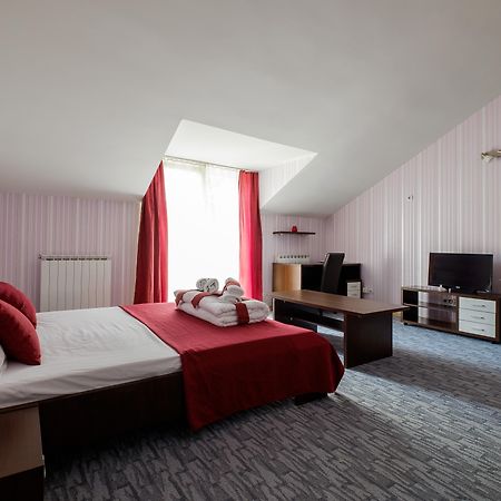 Villa Bulevar Beograd Eksteriør billede