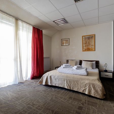 Villa Bulevar Beograd Eksteriør billede